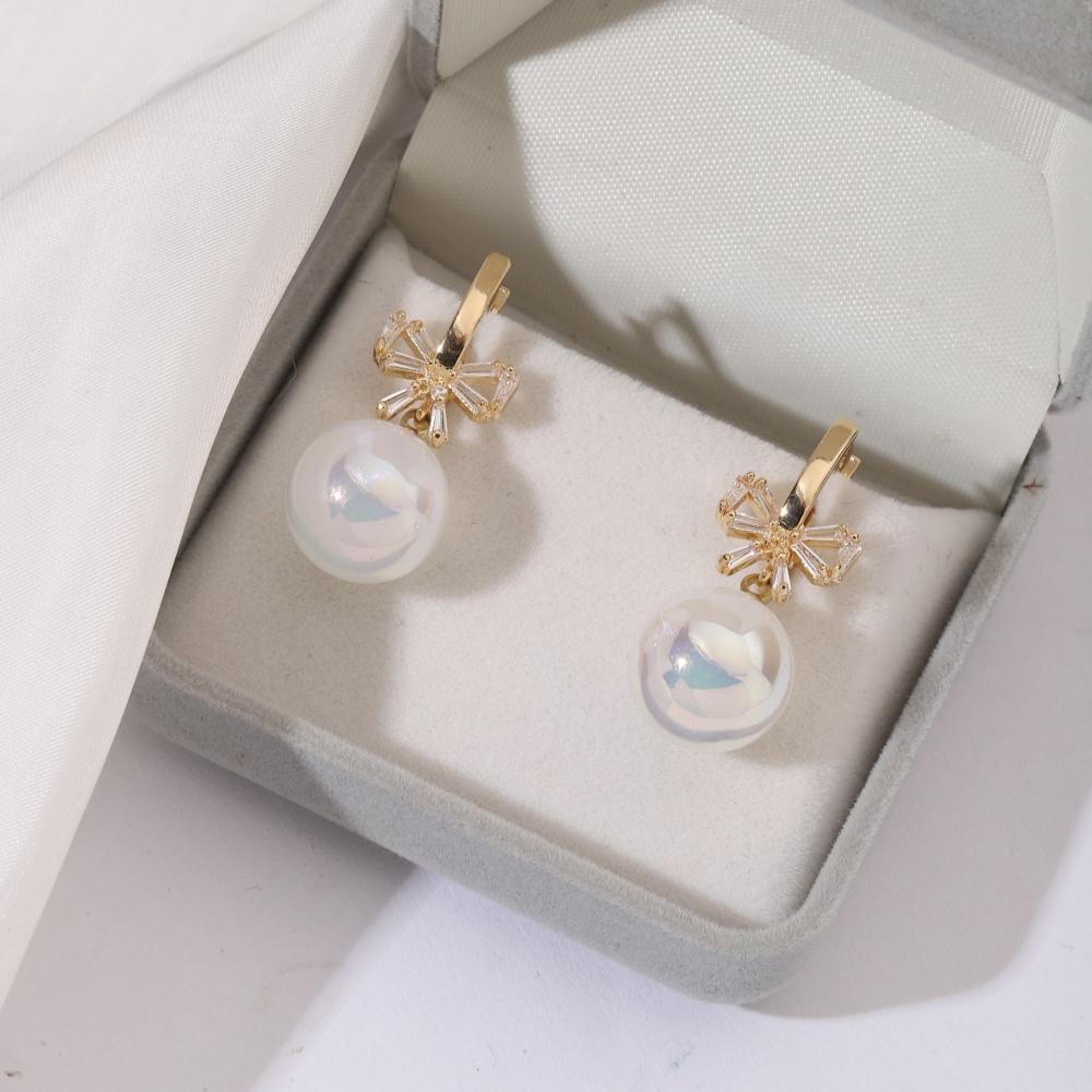 1 пара сверкающих круглых висячих сережек с искусственным жемчугом для женщин с кубическим цирконием, галстук-бабочка, ювелирные изделия, свадебные аксессуары