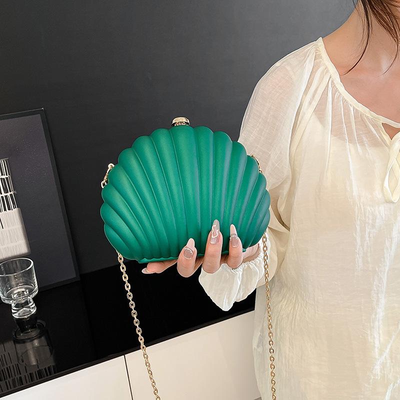 Сумки женская сумка 2025 новая европейская и американская конфетного цвета вечерняя сумка модная личность плечо акриловая сумка-ракушка