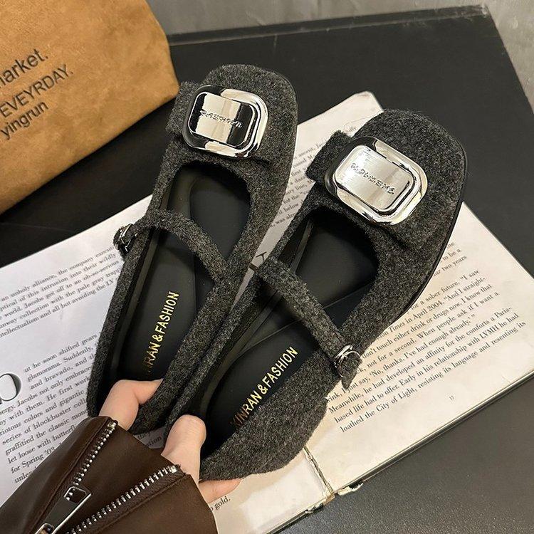 [Youshilai] Temperament Square Head Mary Jane Shoes Women's Winter 2025 New Shallow Mouth One-word Buckle Strap Single Shoes