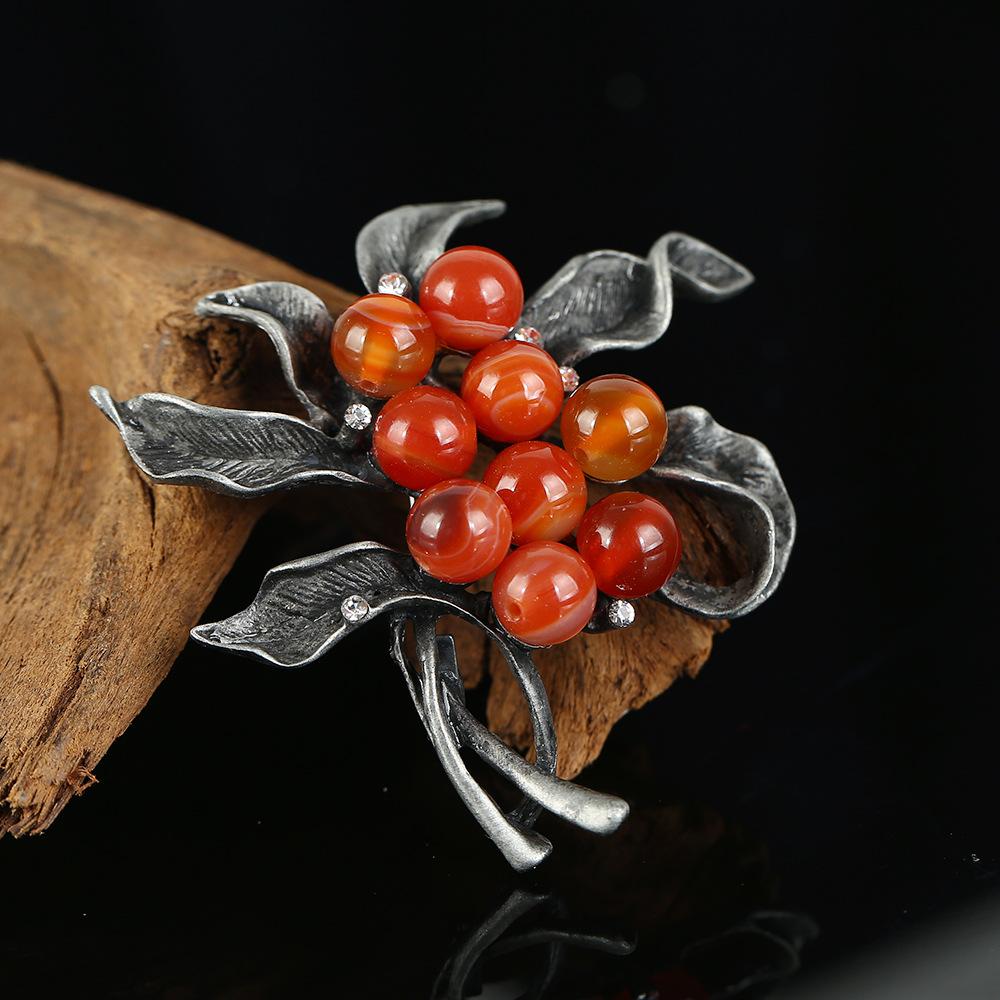 Retro Natural Agate Brooch High-end Classical Temperament Literary and Versatile Plant Pin Coat Cardigan Corsage Accessories