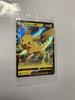 Пикачу V PROMO Коллекционная карточка Pokemon Игровой бренд Отличное состояние 121/S-P (Объединение ОК) Новый, Нераспечатанный,