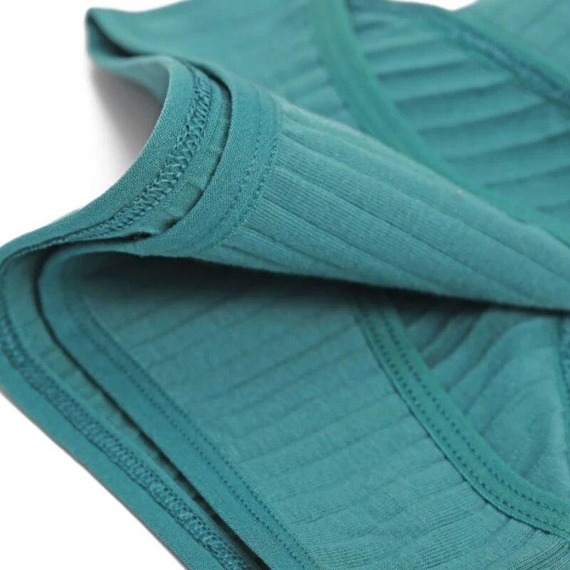 Удобные и простые однотонные бесшовные трусы в полоску для девочек большого размера из хлопка с внутренней заниженной талией