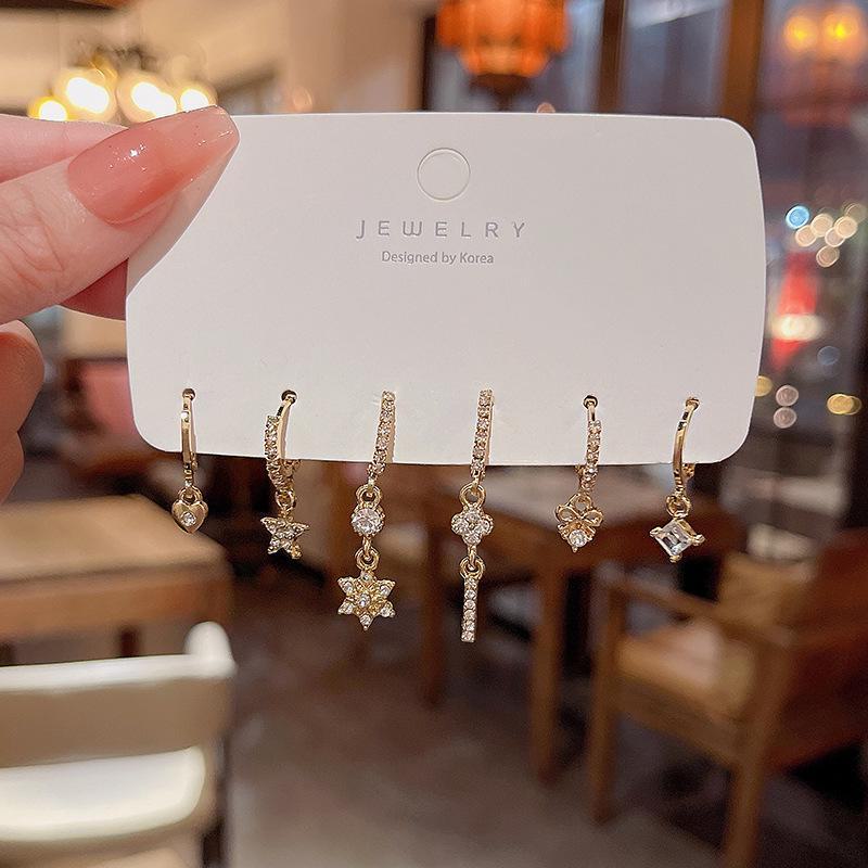 «Набор для пирсинга ушей с жемчугом в корейском стиле»: Маленькие, универсальные серьги для студентов — элегантные и простые ювелирные изделия высокого класса.