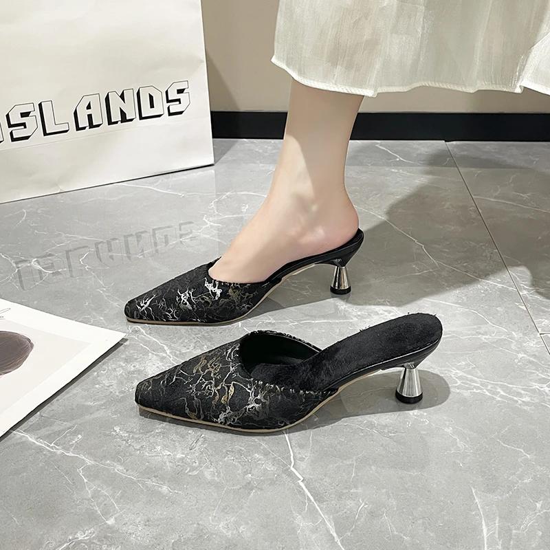 2024 Женские летние новые модные дизайнерские принты с сексуальным острым носком, туфли-мюли без застежек, повседневные, для офиса, женские туфли на высоком каблуке