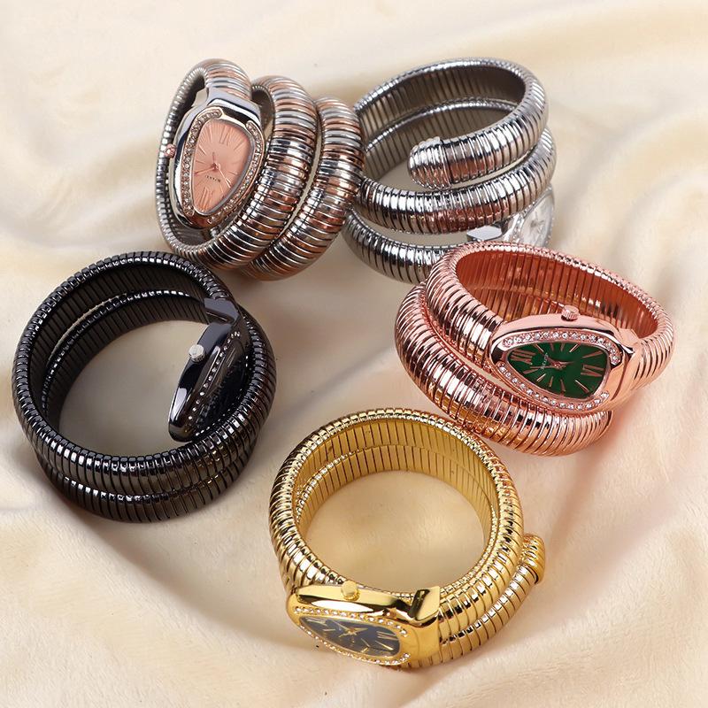 Роскошные женские кварцевые часы Модные золотые женские часы Часы Высококачественный браслет Наручные часы