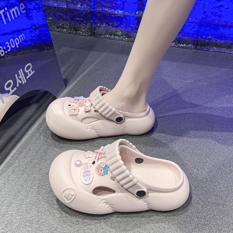 Thick-soled Hole Shoes Women's 2025 New Travel Heightening Non-slip Seaside Beach Bag Head Slippers Women's Summer Wear
