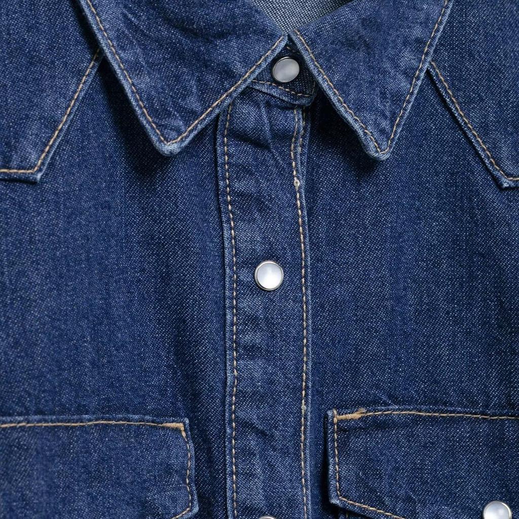 Весенний женский джинсовый комплект 2025 года: рубашка с поясом и плиссированные длинные брюки