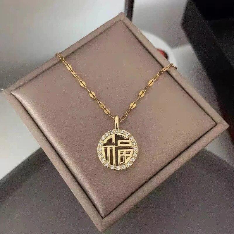 1 Pcs Light Luxury Cool Wind Small Diamonds Heart Copper Pendant With Stainless Steel Chain Collarbone Necklace