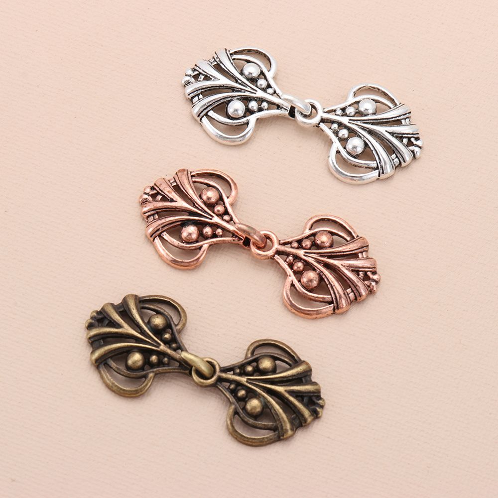 Trendy Winter Retro New DIY Shawl Brooch Sweater Blouse Pin Clip Clasps Cardigan Clip