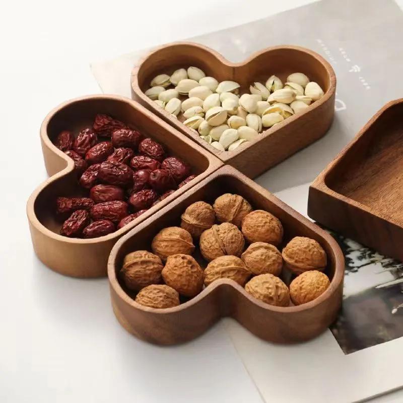 Candy Solid Wood Tray Stackable Dried Fruit Box Solid Fruit Tray Creative Walnut Tray Love Shaped Candy Box Whole Wood YLE9