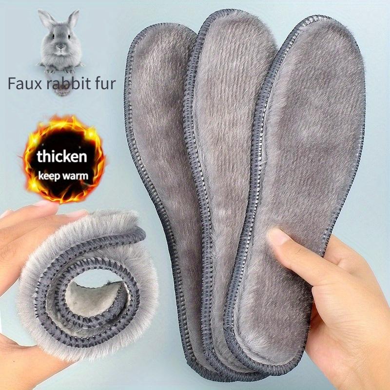 Cozy Thermal Felt Insoles for Men & Women Breathable Shock-Absorbing Winter Boot Inserts with Imitation Rabbit Fur Insoles