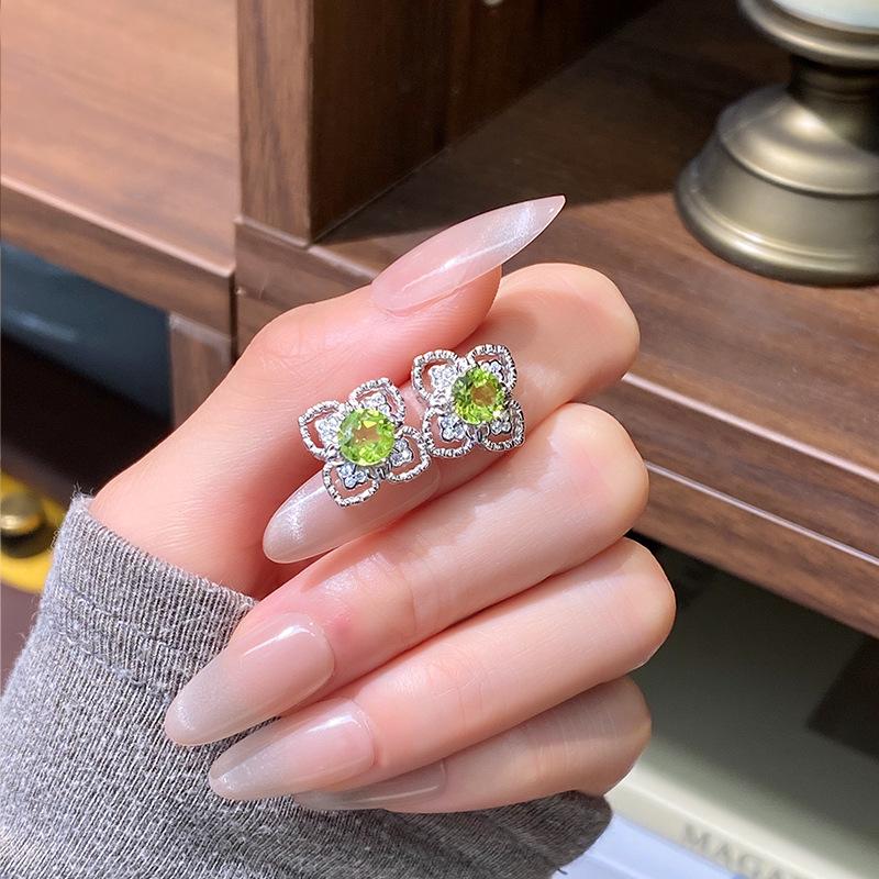 S925 Sterling Silver Stud Earrings for Women Simple Small Ear Studs Daily Wear Jewelry