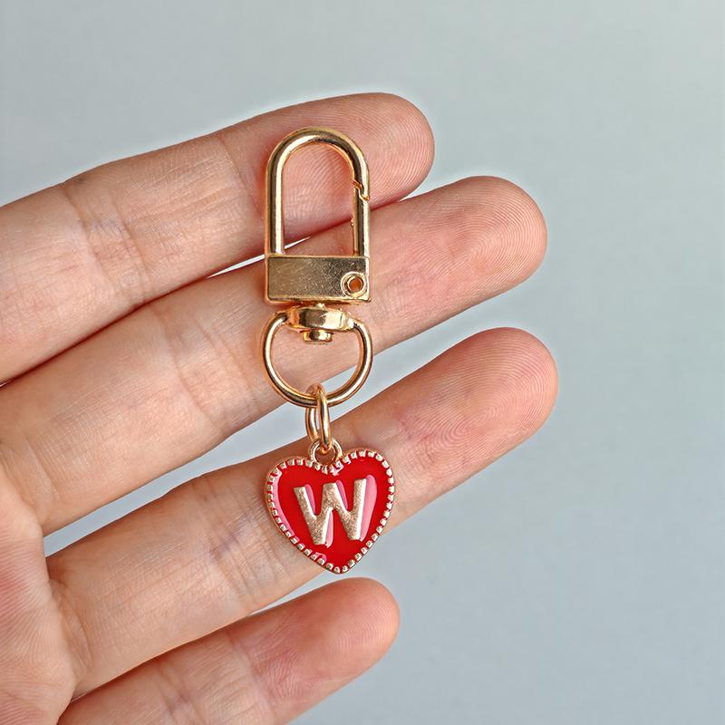 1PC Heart Shaped Gift 26 English Letters Design DIY Keychain Marker Love Keychain Creativity Lobster Buckle Red Metal Party