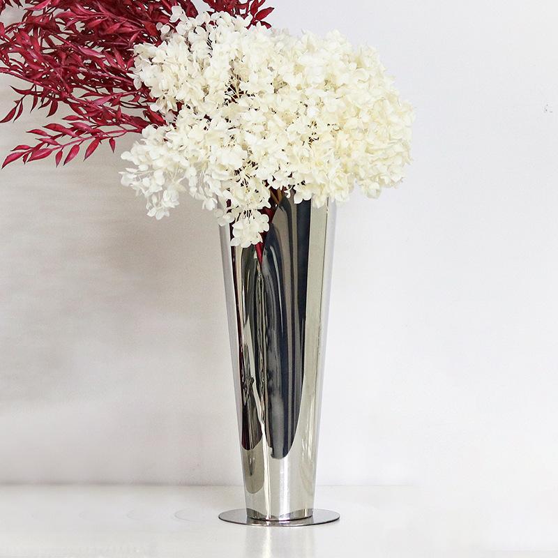 Легкие роскошные металлические вазы, украшения, искусство цветочной композиции в гостиной, креативные факелы, цветочные принадлежности, спальня и гостиная, мягкие украшения для гостевого дома