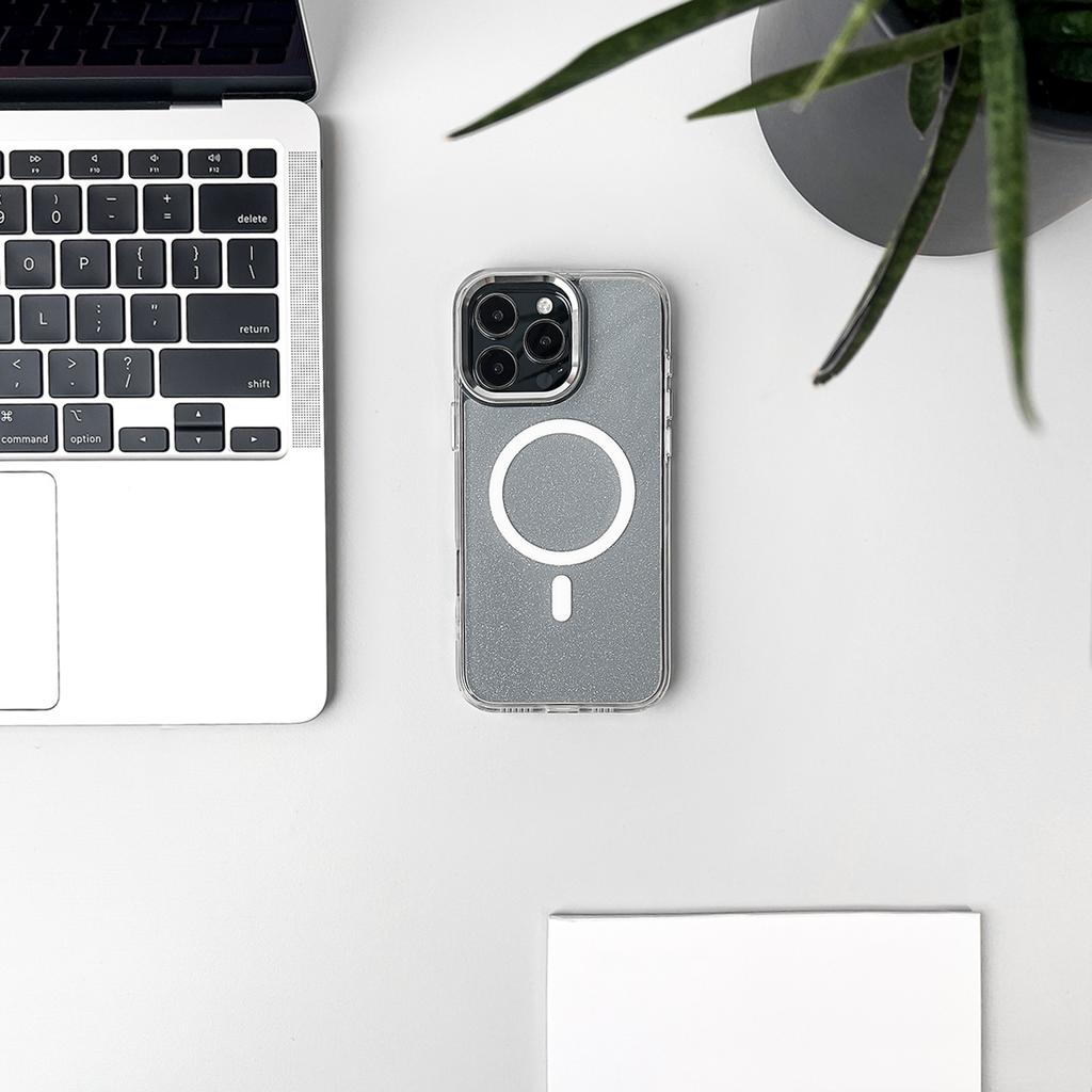 iPhone 16 Pro Glitter MagSafe Case - White Sparkle Edition by Hurtel