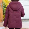 Куртки для женщин среднего возраста, зимние короткие пальто с капюшоном, элегантные толстые теплые парки больших размеров для женщин, верхняя одежда
