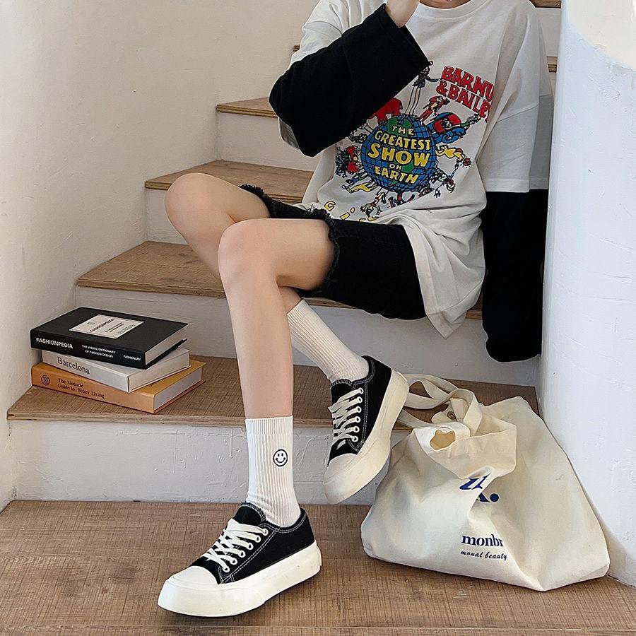 Белые носки женские средней длины, модные универсальные хлопковые носки, дышащие, спортивные, с изображением смайлика, мужские