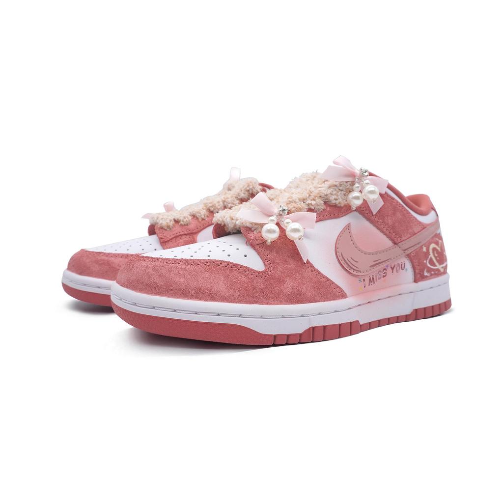 Nike Dunk Galaxy Dream, Pink Star Tale Lightweight Breathable Low top Skateboard Shoes Women's Pink FQ7056-100(Team1808-)