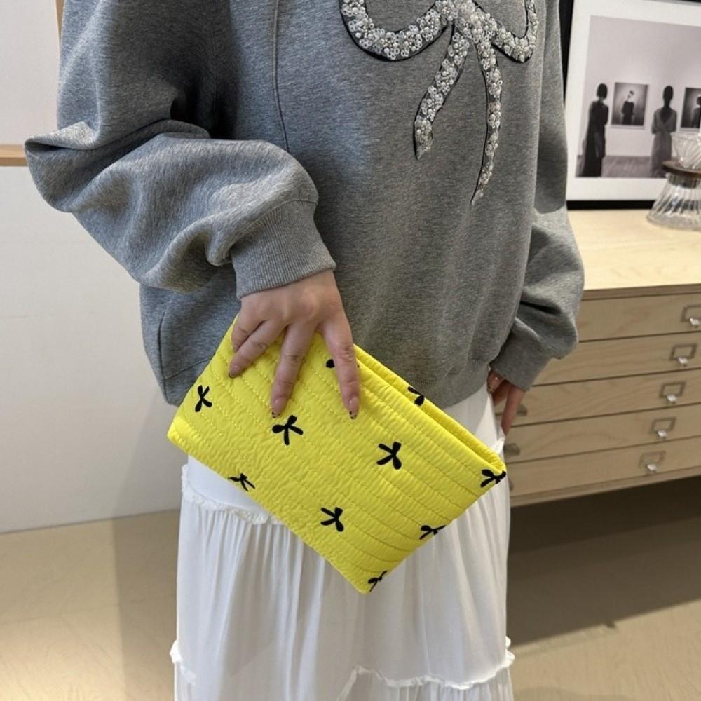 Quilted Bow Cosmetic Bag Multi-functional Sanitary Napkin Storage Bag Portable Toiletry Bag  Trave