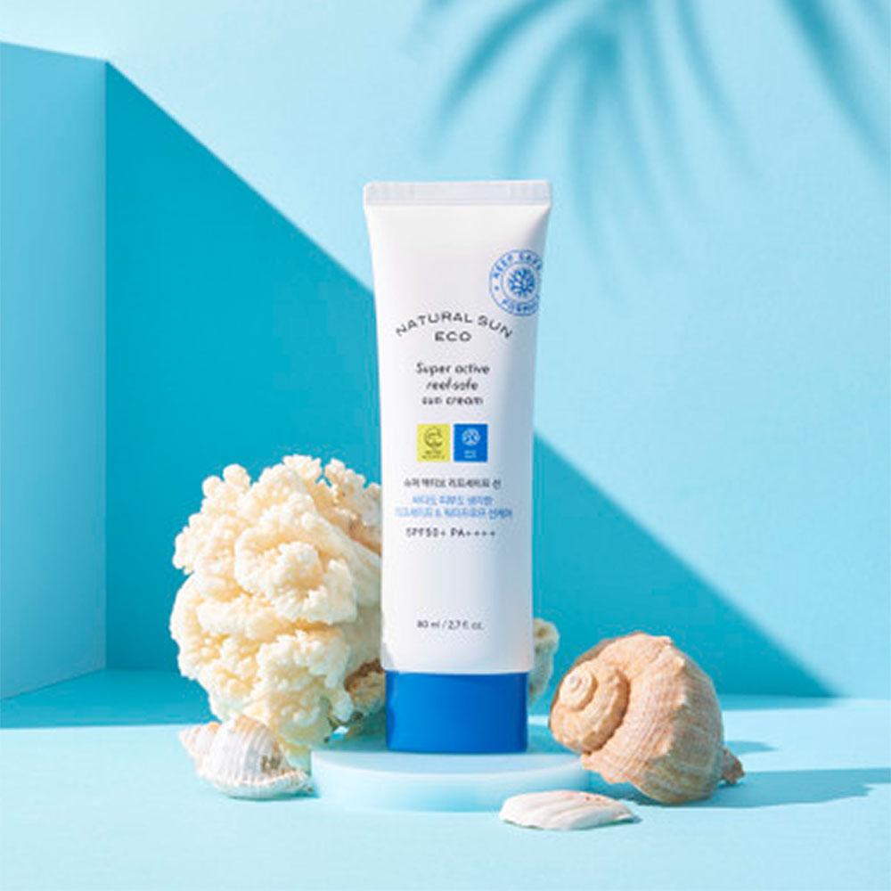 The Face Shop Natural Sun Eco Super Active Reef-Safe Солнцезащитный крем 80 мл (SPF50 +)