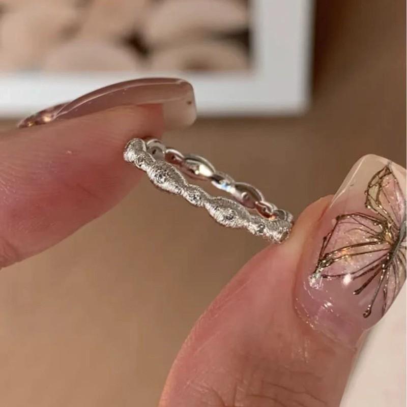 Elegant Lightweight Luxe Copper Ring With Unique Geometry And Glittering Details