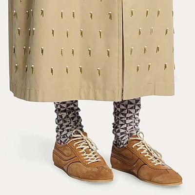 Мягкая телячья кожа повседневная обувь ретро кроссовки De Training универсальные квадратные маленькие белые женские туфли