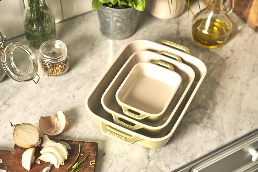 Блюдо staub x 11 см 20 x 16 см Набор из 3 предметов Набор для макарон Керамический блюдо для запекания Подходит для использования в духовке в микроволновой печи Японская тарелка "Прямоугольная" (14 / / 27x20см) Зеленый"