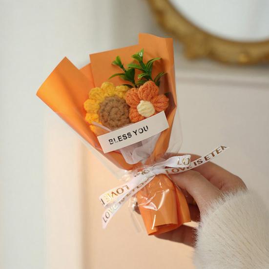 Вязаный крючком букет цветов Ручной работы Вязаный мини-букет Искусственный Пушистый цветок Подарок для мамы жены на День рождения Юбилей