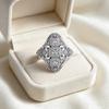 Luxurious ethnic-style zircon flower ring for women, exquisite exotic jewelry, fashionable and versatile accessory