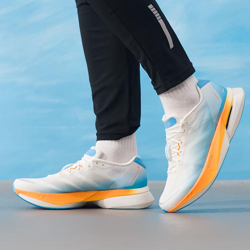 adidas Беговые кроссовки Adizero Boston Racing