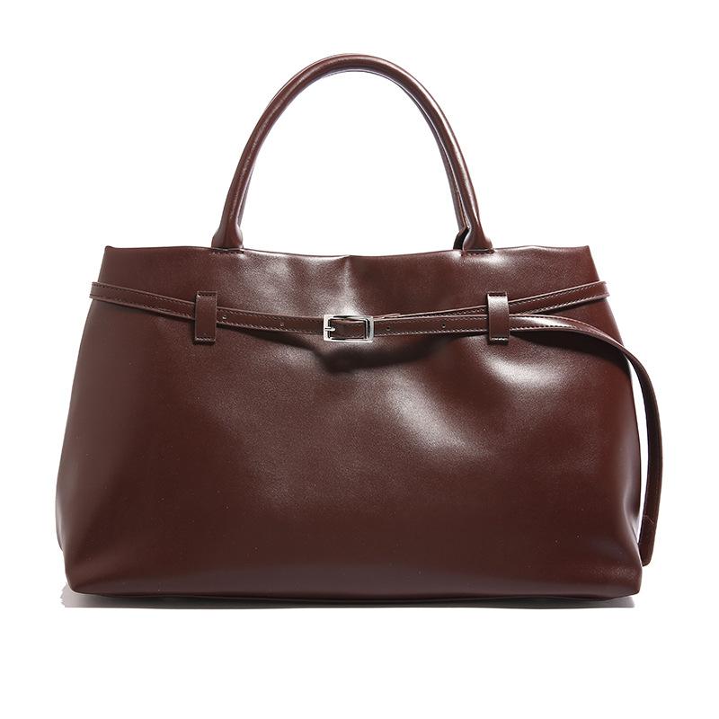 2025 зима новая корейская версия модная большая вместимость ручная модная повседневная сумка-тоут сумка через плечо ощущение большой сумки сумка под мышкой