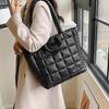 Modern Street Style Diamond Grid Cotton Jacket Tote Bag Women's 2023 Winter New Popular All-match Underarm Shoulder Bag