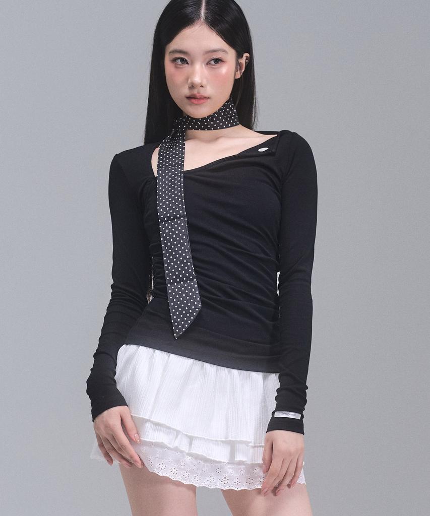 ZEROPLANET Chloe Asymmetrical Sleeve Top [Black]