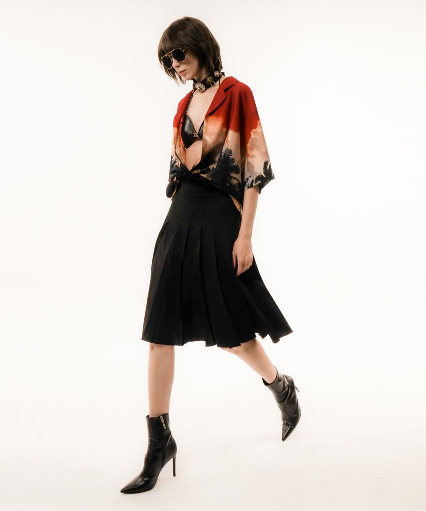 Untage High-Rise Knife Pleated Midi Skirt_Uws-Fs01