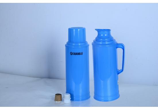 2L Vintage Thermos Flask with Leather Insulation for Dorm/Home - Small, Plastic Shell for Boiling Water