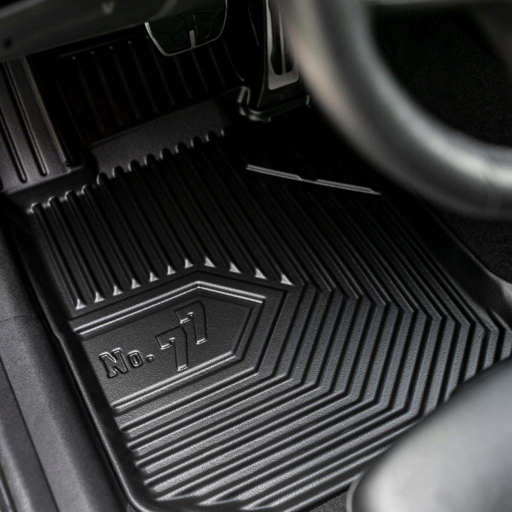 Rubber Mats Lexus Ct 200H From 2011- Trough 77