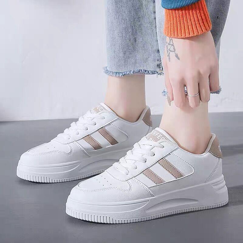 Casual Shoes Women Sports Shoes Wear-resistant and Breathable Female White Shoes Women Tennis Sneakers Lady Simple Fashion