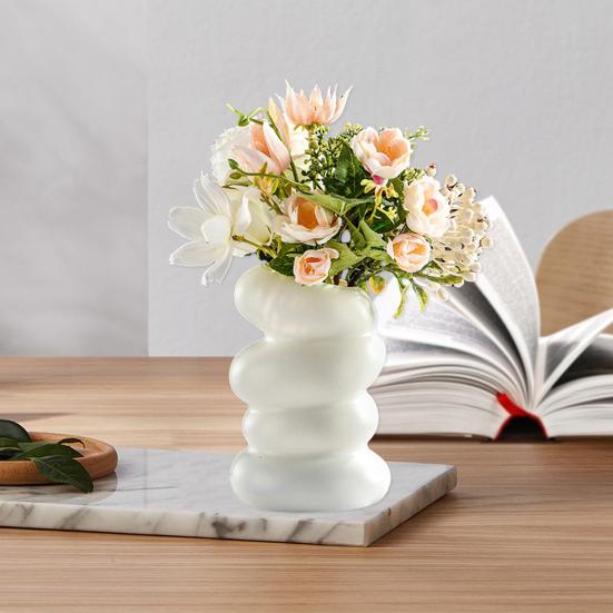 Flower Vase High Durability Smooth Edge Shatterproof Modern Table Spiral-Shaped Flower Vase Centerpieces Decoration