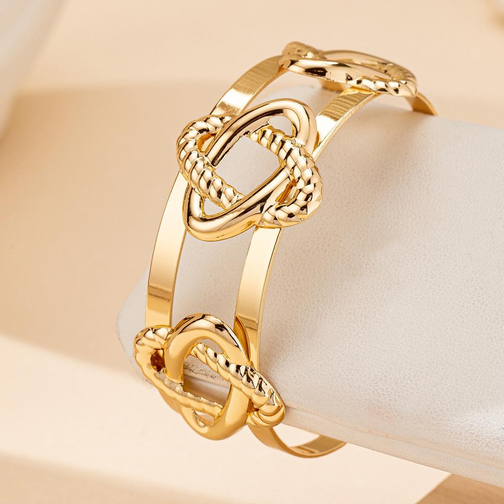 Модный браслет для женщин Дамы