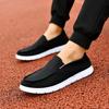 Мужская обувь 2025 новая обувь на одной педали старые пекинские тканевые туфли закрывают ноги ленивая мужская повседневная и удобная парусиновая обувь обувь для пожилых