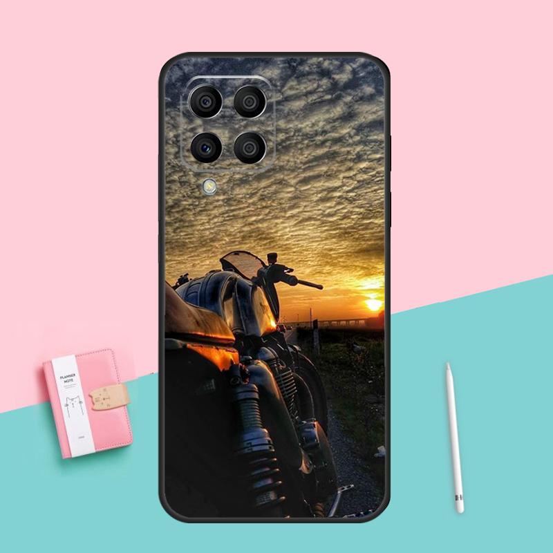 Fashion Motorcycle Man For Samsung Galaxy M32 M52 M31 M16 M11 M21 M13 M33 M35 M53 M55 M15 M14 M34 M54 M12 M06 Case