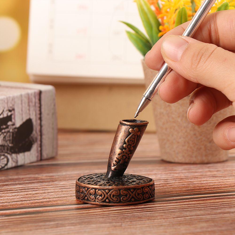 Desktop Organizer Writing Accessories Round Base Vintage Metal Pen Clips European Style Pen Holder