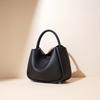 New Niche Personality Minimalist Shoulder Bag Versatile Commuter Underarm High-end Messenger Bag Women's Bag
