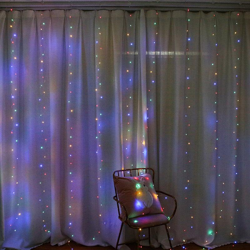 Светодиодная гирлянда на Рождество