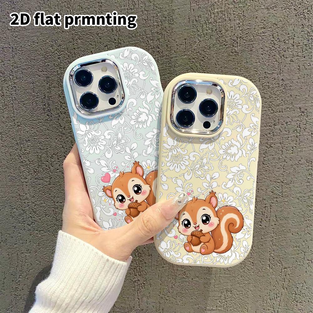 Phone Case: 2D flat design suitable for iPhone 18, 17, 16, 15, 14, 13 Pro protective case, couple style, hugging little squirrel with acorn, Christmas