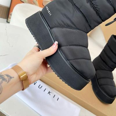 Женские водонепроницаемые пуховые сноубутсы Inuikii: Теплые, увеличивающие рост полусапоги до середины икры на толстой подошве для осени/зимы