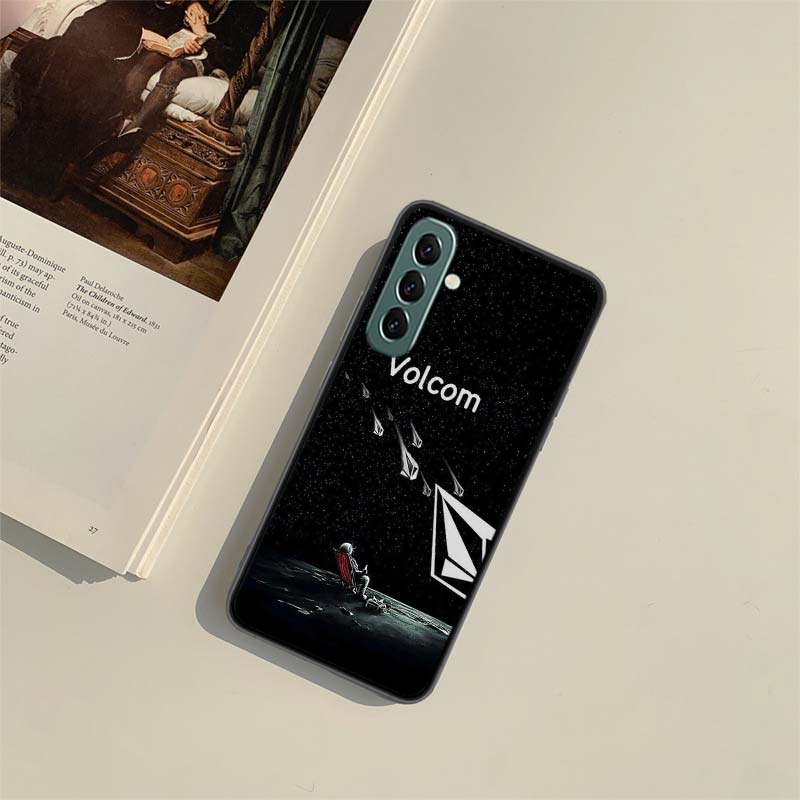 Чехол для телефона с логотипом Volcom для Samsung A16 A26 A36 A56 Galaxy A17 A12 A52S A13 A23 A33 A53 A22 A32 A02S A03S A42 A72 A73 A9 A8 A7 A6