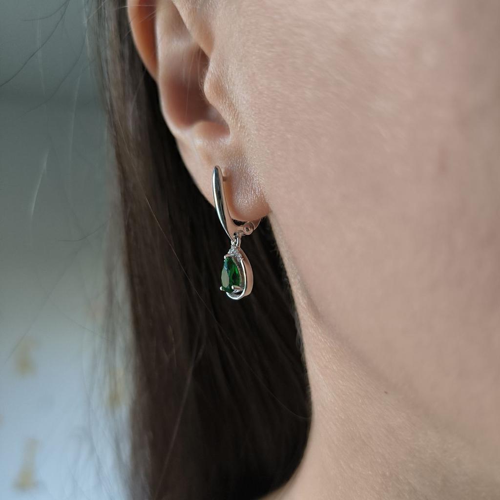 Серебряные серьги с изумрудом nano 1.202ct (2192220)