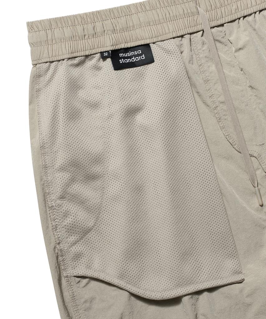 MUSINSA STANDARD Bright Nylon Easy Shorts_6.5 Inch [Beige]