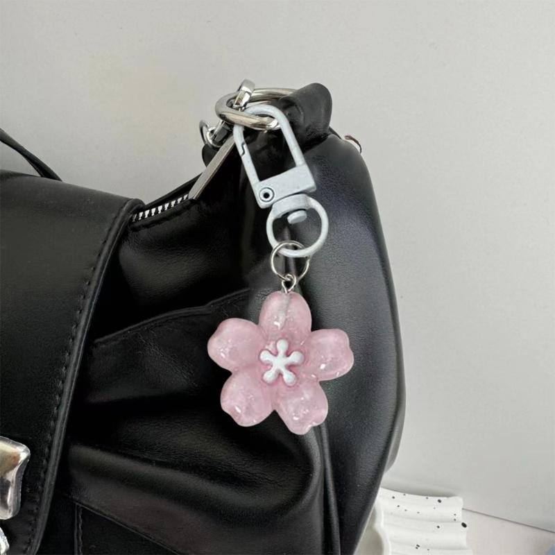 Stylish Flower Pattern Resin Keychain Pendant With Versatile Attachment Loop Perfect For Keychains Or Bag Charm